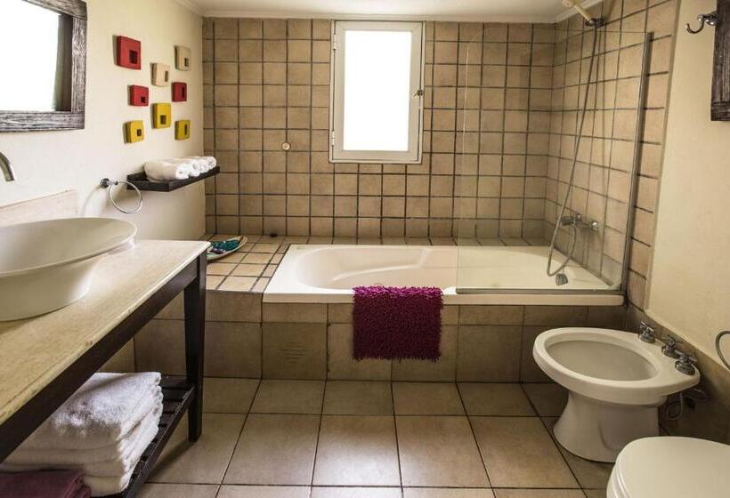 בית מלון כפרי Brisas Serranas