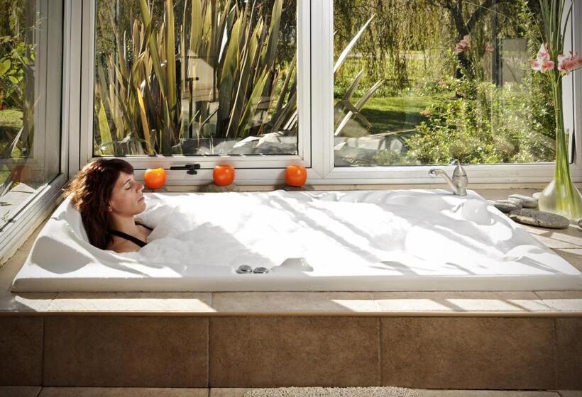 בית מלון כפרי Brisas Serranas