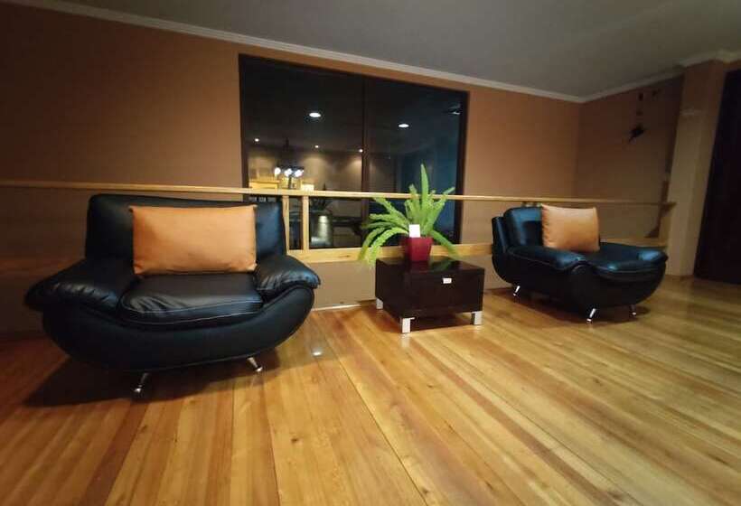 هتل Calle Angosta