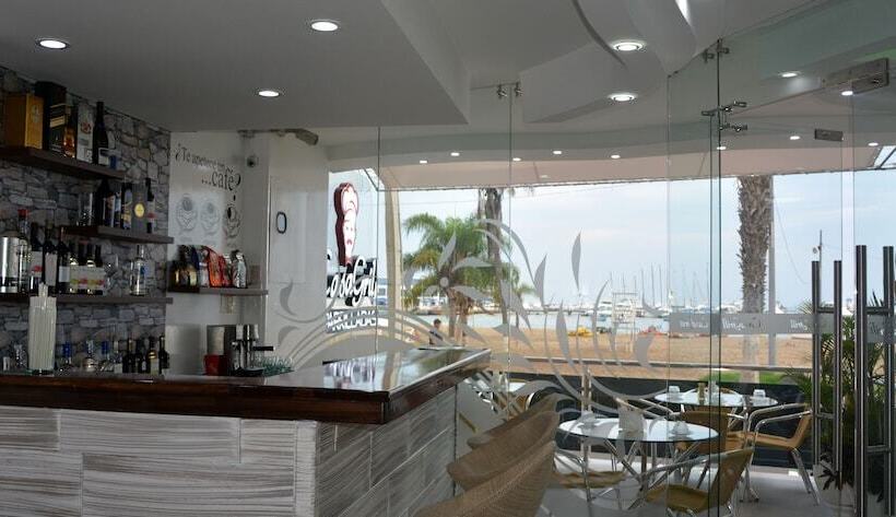 هتل Casablanca Salinas