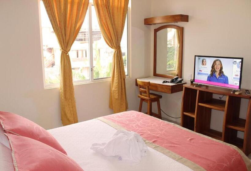 هتل Del Sol Galapagos