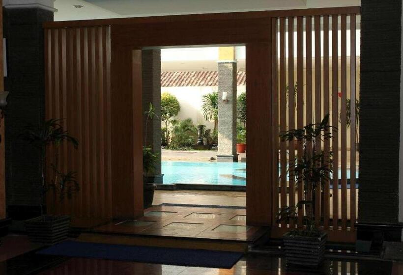 Grande Hotel Lampung