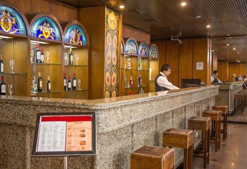 호텔 Hostal Santa Fe De La Veracruz