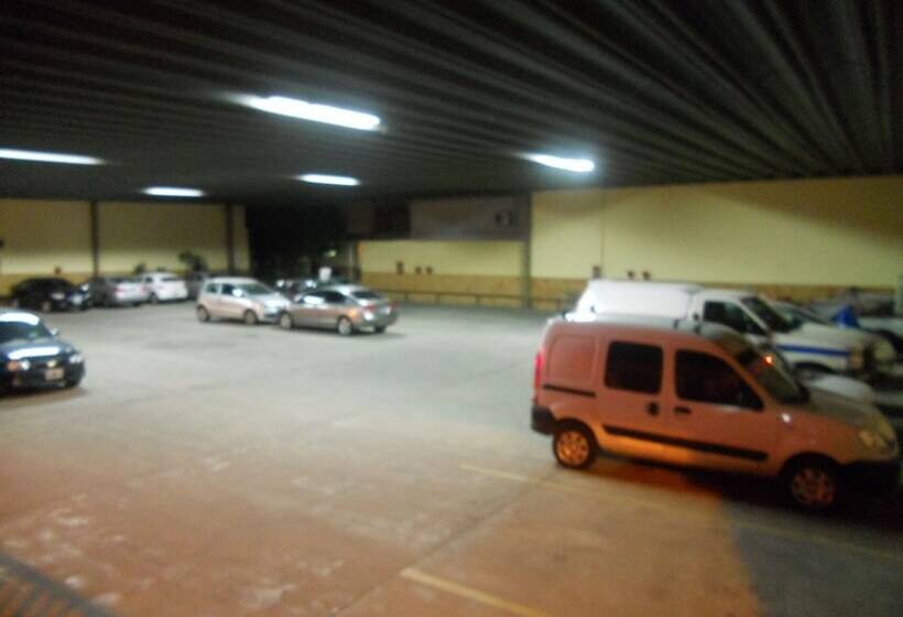 호텔 Hostal Santa Fe De La Veracruz