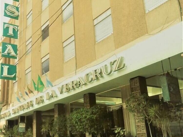 호텔 Hostal Santa Fe De La Veracruz