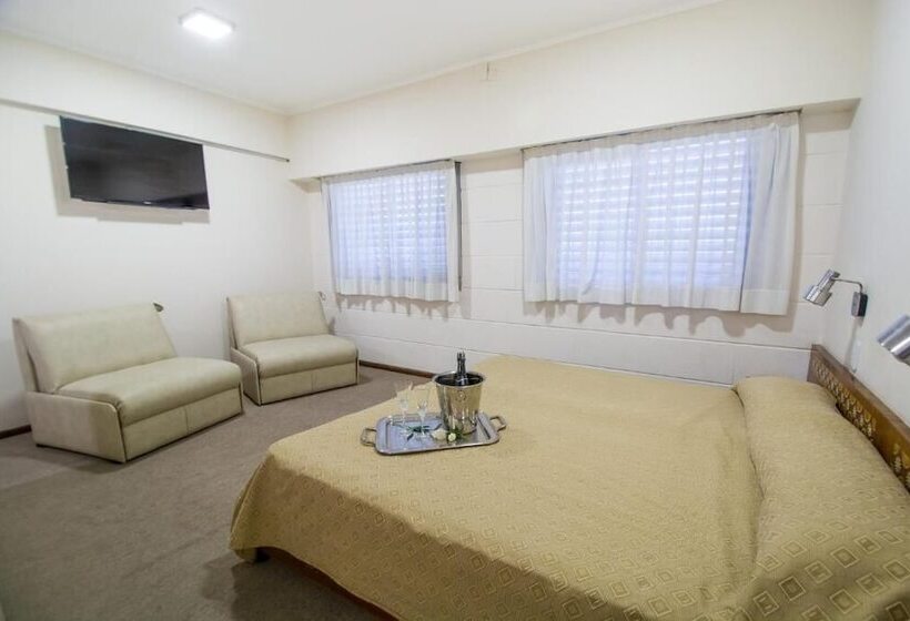 호텔 Hostal Santa Fe De La Veracruz