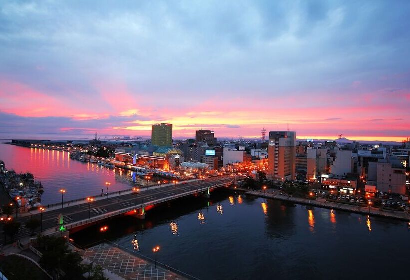 בית מלון כפרי Kushiro Century Castle