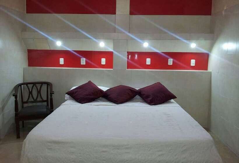 هتل Livingston Inn