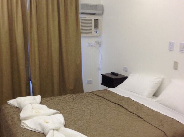 호텔 Lorenzo Suites