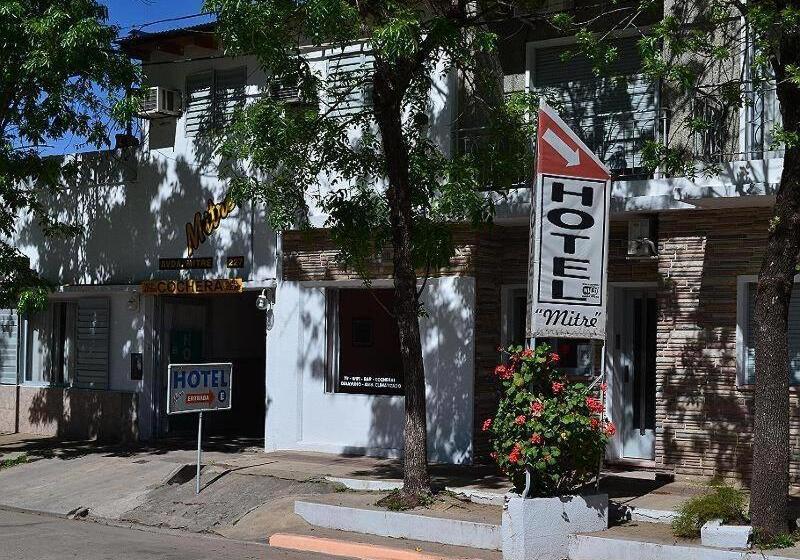 Hotel Mitre