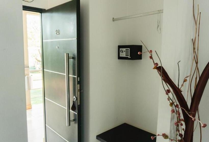 בית מלון כפרי Oaky