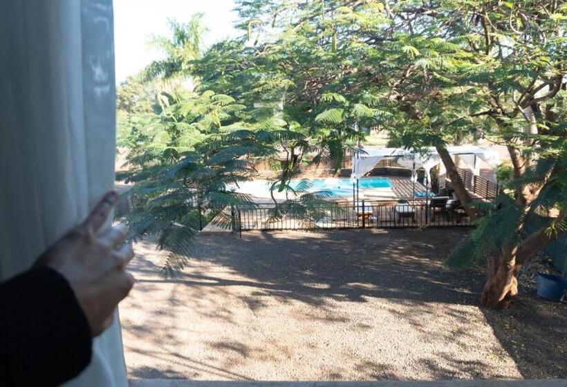 בית מלון כפרי Oaky