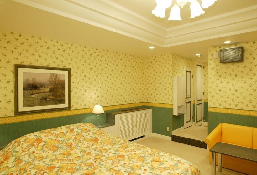 בית מלון כפרי Osaka Palais De Fleurs – Adults Only