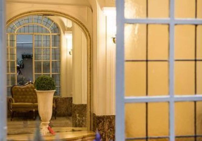 هتل Patios De Recoleta