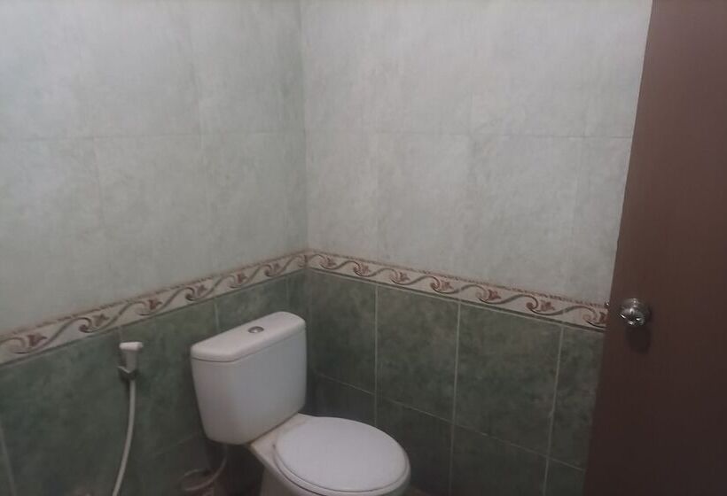 فندق Permata Hijau