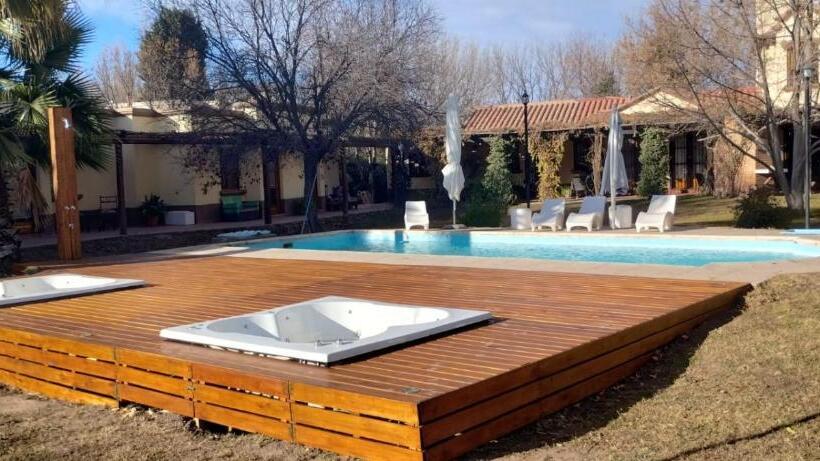 בית מלון כפרי Pilgrim S Rest   Descanso Del Peregrino