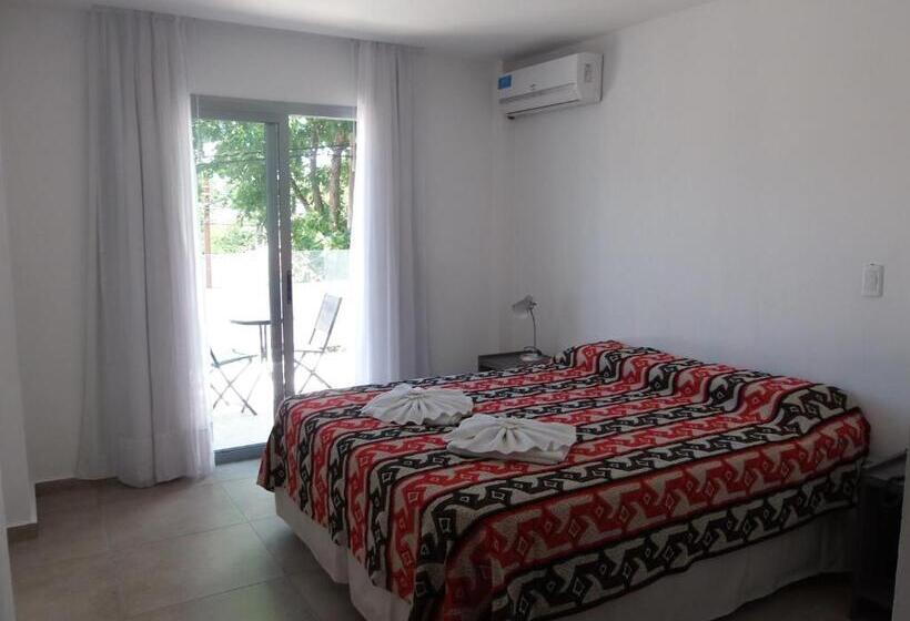 ホテル Pinar Del Lago