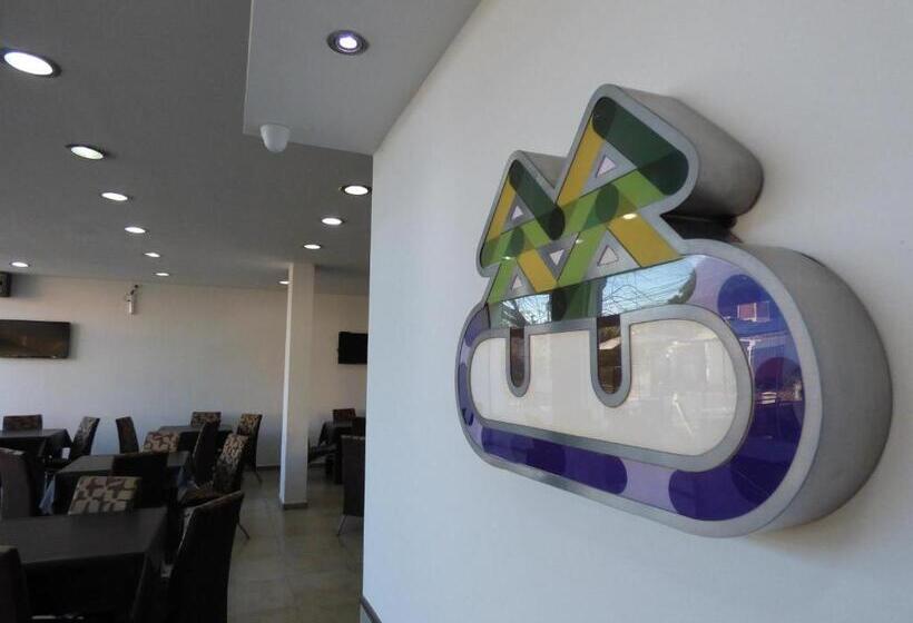 ホテル Pinar Del Lago