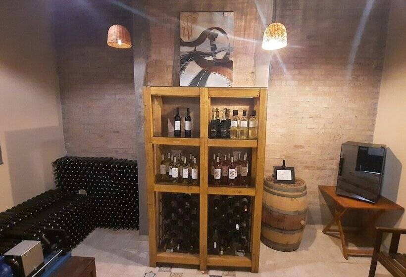 Отель Posada Cavieres Wine Farm