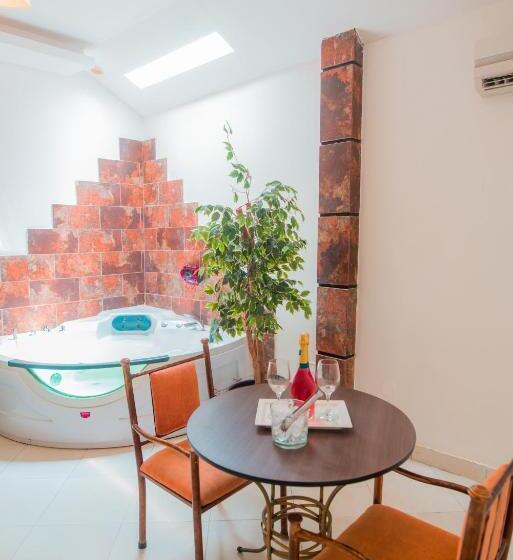 هتل Presidente Beach Salinas