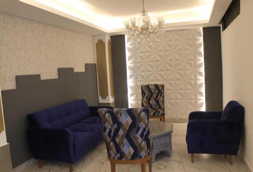 فندق Presidente Internacional