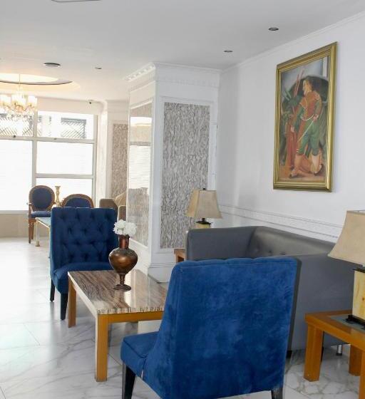 فندق Presidente Internacional