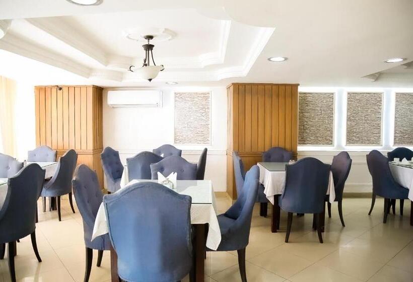 فندق Presidente Internacional