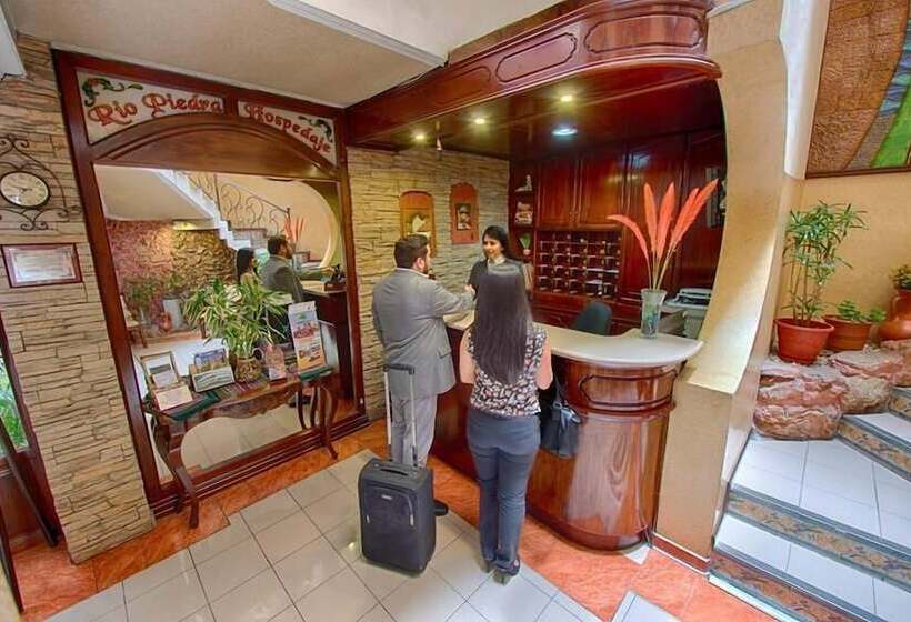 فندق Rio Piedra