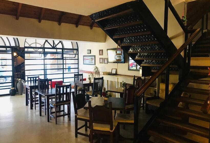 בית מלון כפרי Rio