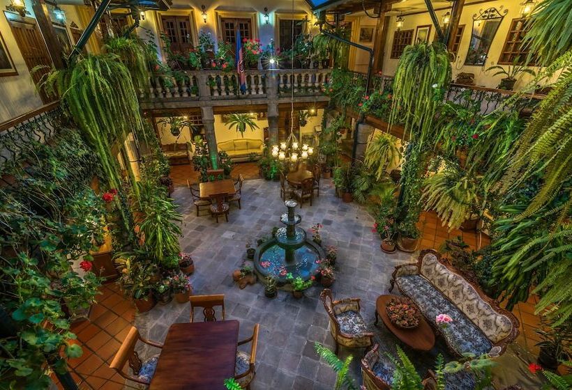 ホテル San Francisco De Quito