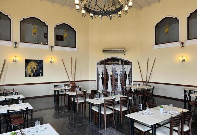 فندق Santa Catalina