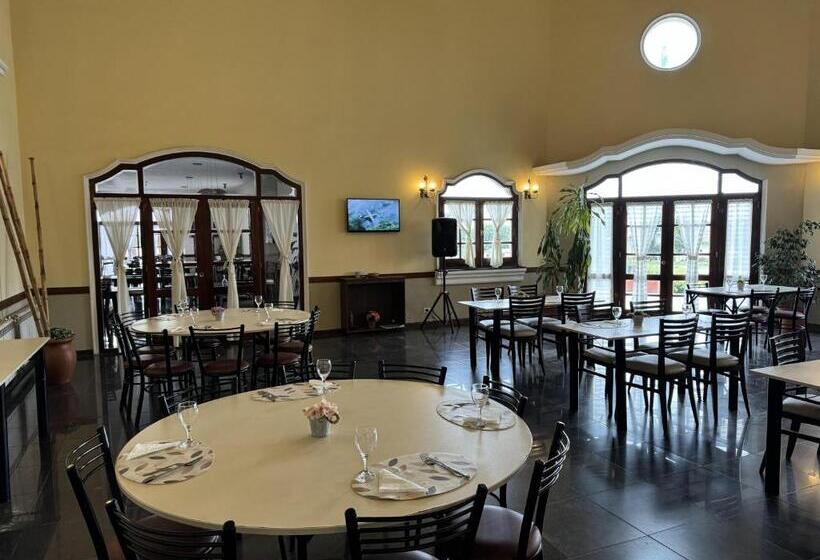 فندق Santa Catalina