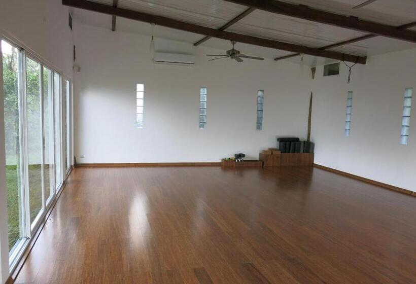 هتل Semilla Verde Boutique