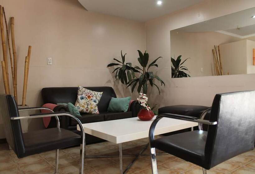 בית מלון כפרי Sienna