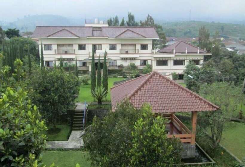 Szálloda Tangko Inn Resort