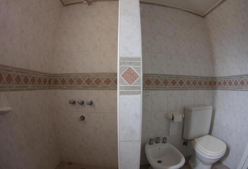 בית מלון כפרי Teomar