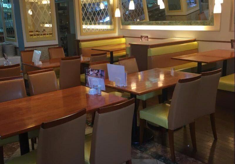 호텔 The Gotembakan