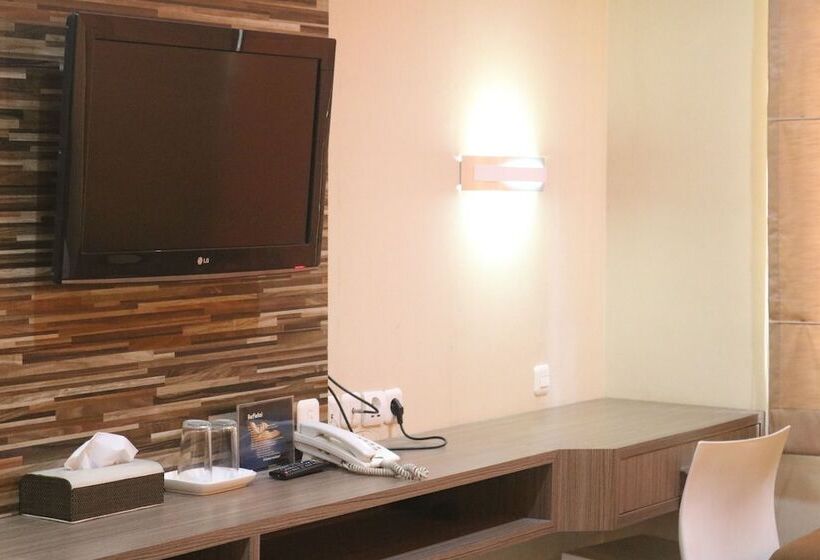 酒店 Tirta Mansion Lippo Karawaci Mitra Reddoorz