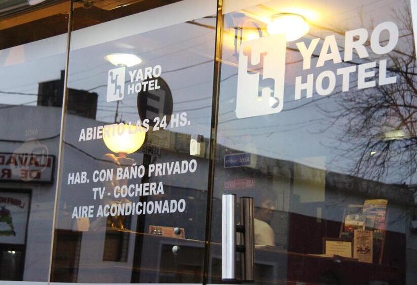 هتل Yaro