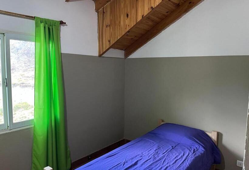 Kaiken Hostel & Departamentos