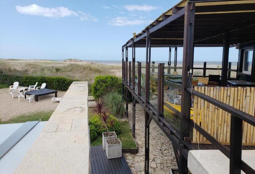 Linda Bay Beach & Resort Spa