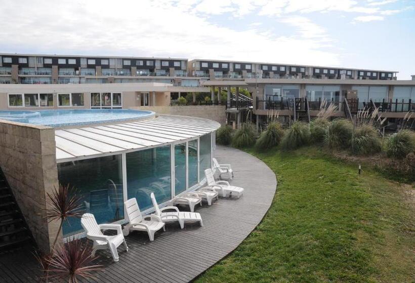 Linda Bay Beach & Resort Spa