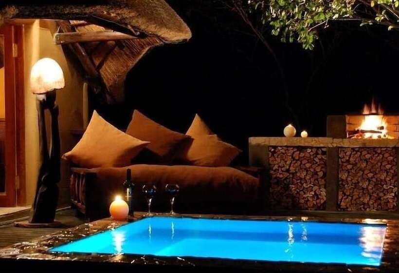 Manzini Swazi King Chalets