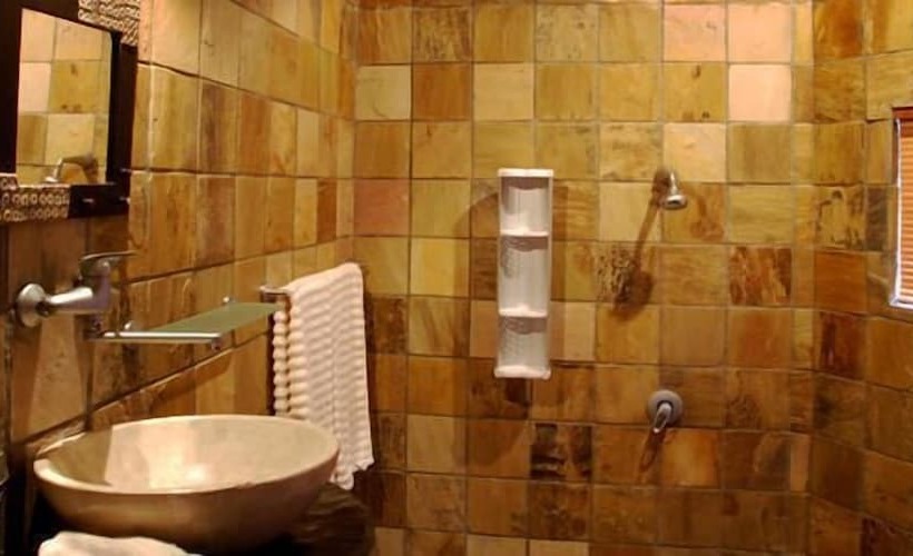 Manzini Swazi King Chalets