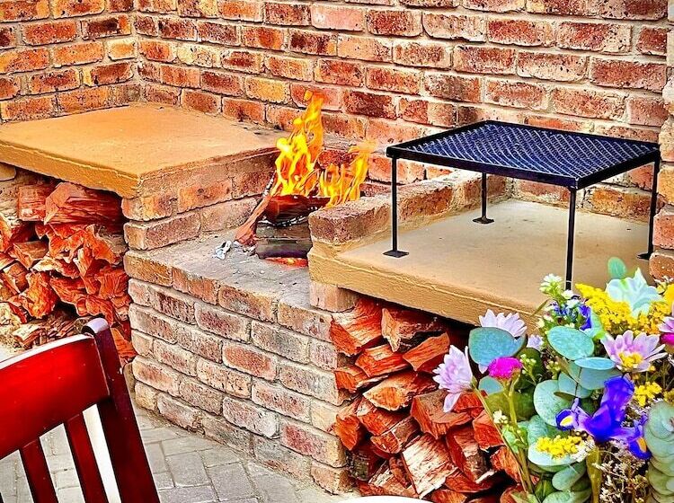 Manzini Swazi King Chalets