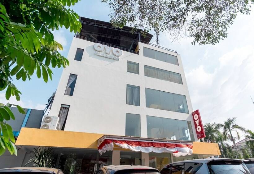 OYO Flagship 1348 Hotel Home Anaya