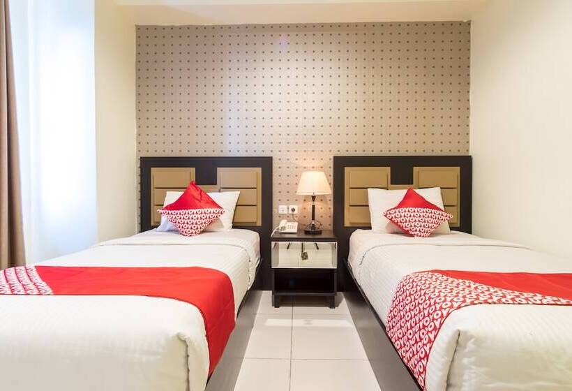 OYO Flagship 1348 Hotel Home Anaya