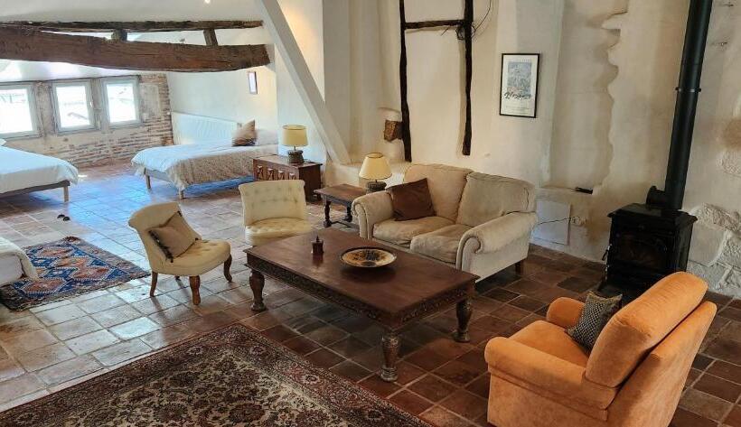 住宿加早餐  La Pelisserie, Chambre D Hotes