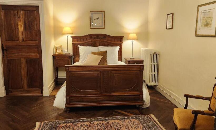 مبيت وإفطار La Pelisserie, Chambre D Hotes