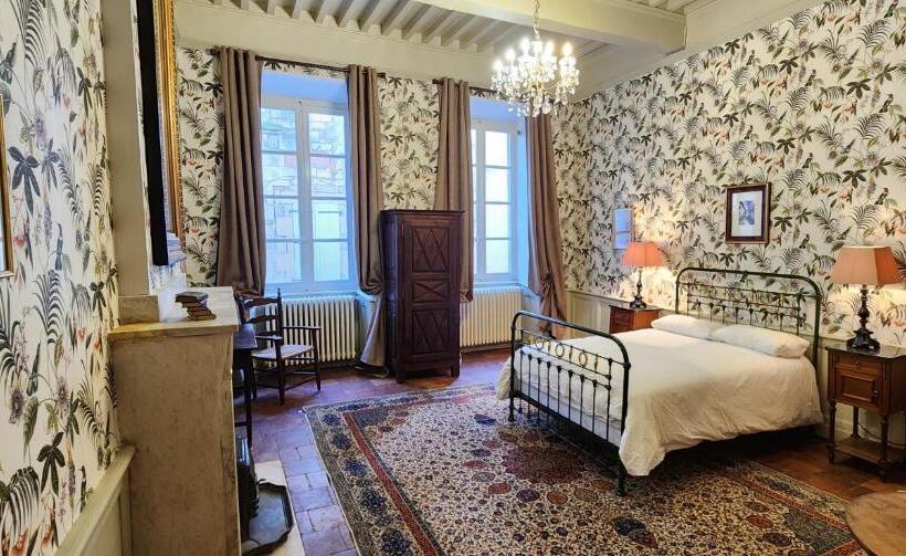 住宿加早餐  La Pelisserie, Chambre D Hotes